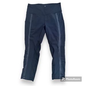 Vina Black Capri Leggings Small Athleisure Workout Pants Pockets